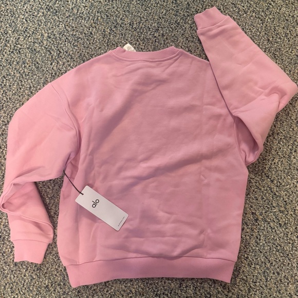NWT ALO YOGA Accolade Crewneck Pullover Candy Heart Pink - Picture 4 of 6
